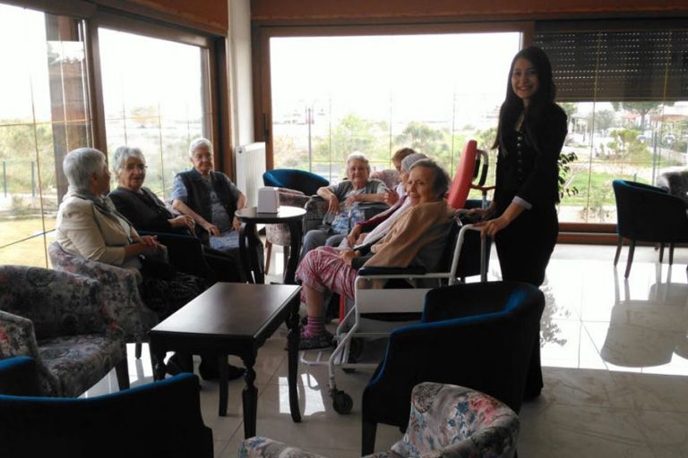 Karaburun Belediye Başkanı Ziyareti Aden Huzur Evi ve Yaşlı Bakım Merkezi